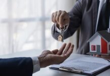 Understanding Conveyancing Solicitors: A Guide for Property Buyers and Sellers in the UK Property Buyers