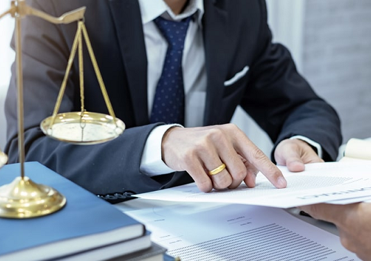 Your First Meeting with a Criminal Defense Attorney: What to Bring Criminal Defense Attorney
